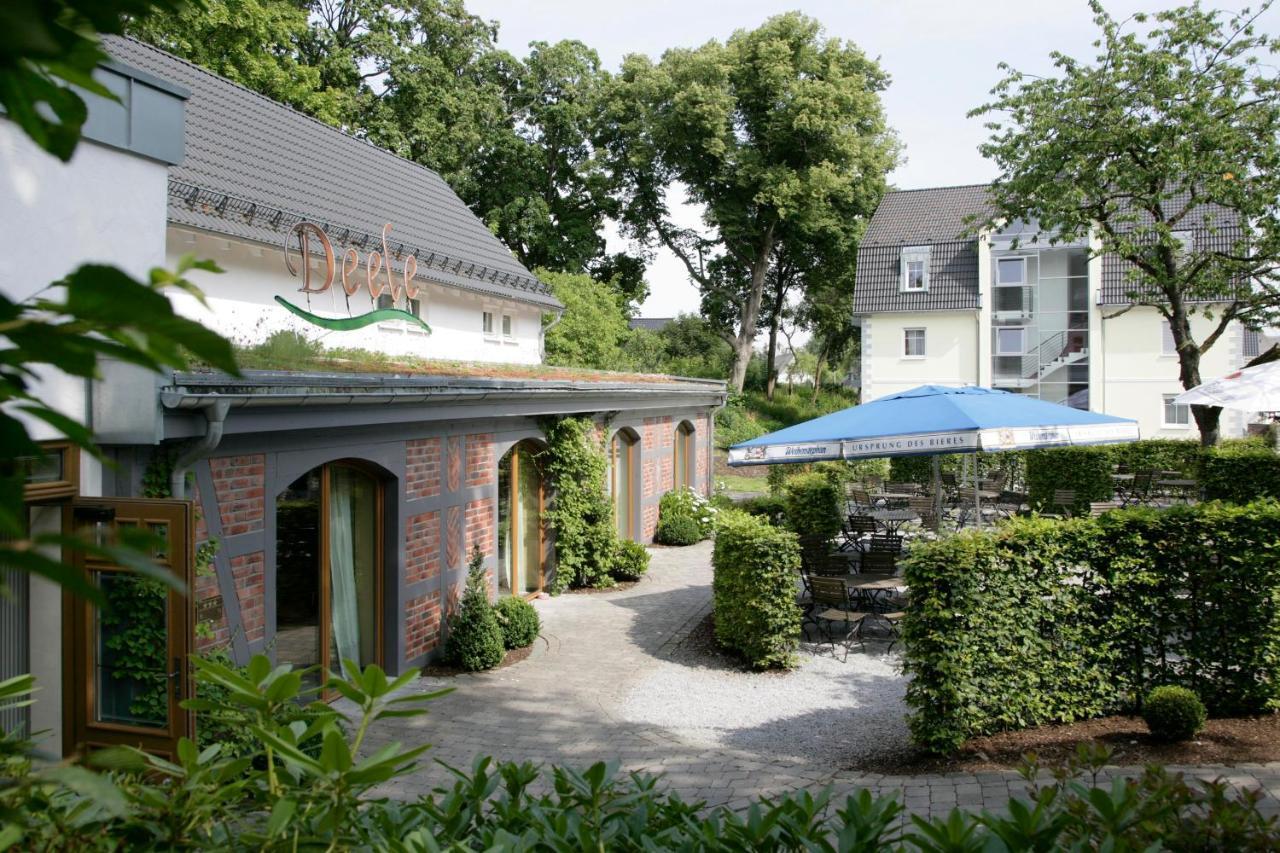 Hotel Am Wallgraben Брилон Экстерьер фото